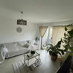 Avantgarden Lighthouse Apartament